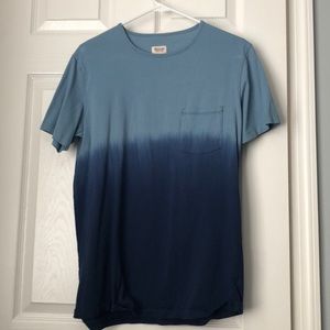 Mossimo athletic fit t shirt size m
